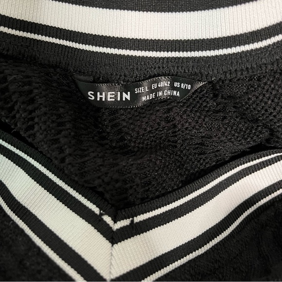 Varsity Striped Cropped Sweater Vest - Picture 10 of 11